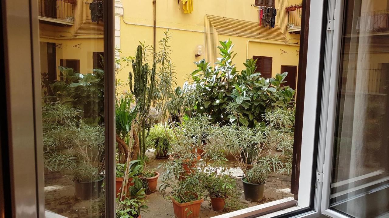 Lovely Apartment In Testaccio, Roma Dış mekan fotoğraf